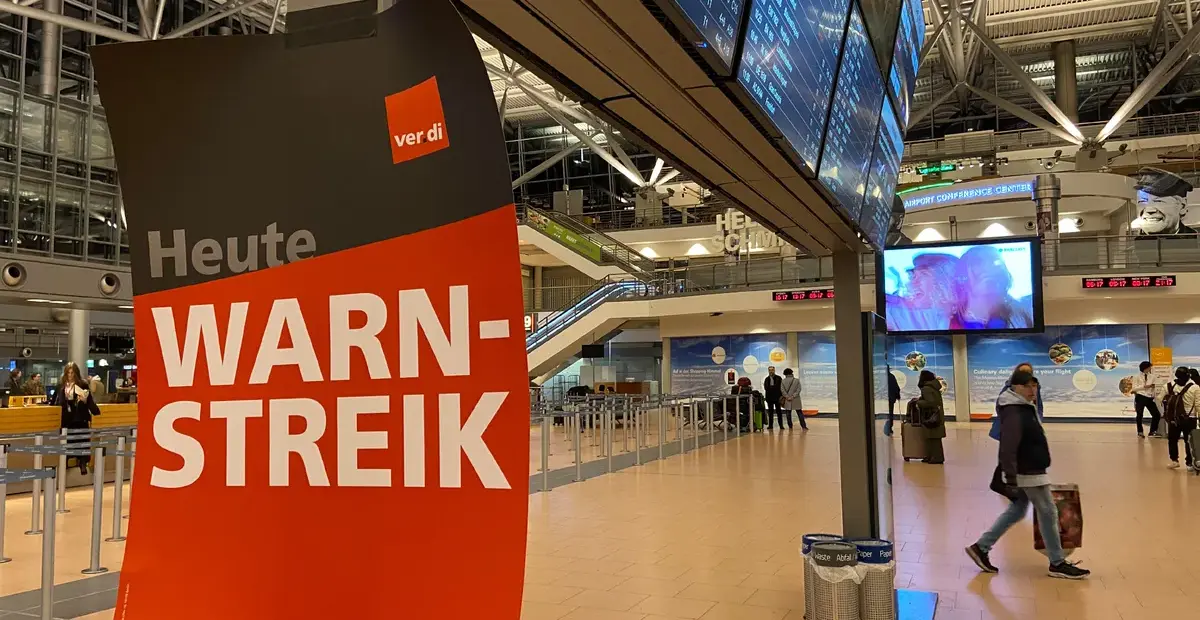 flughafen hamburg — DE news