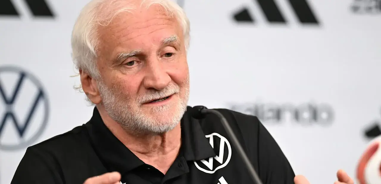 Fußball-WM: Niederländer Gakpo trauert um ungeborenen Sohn
