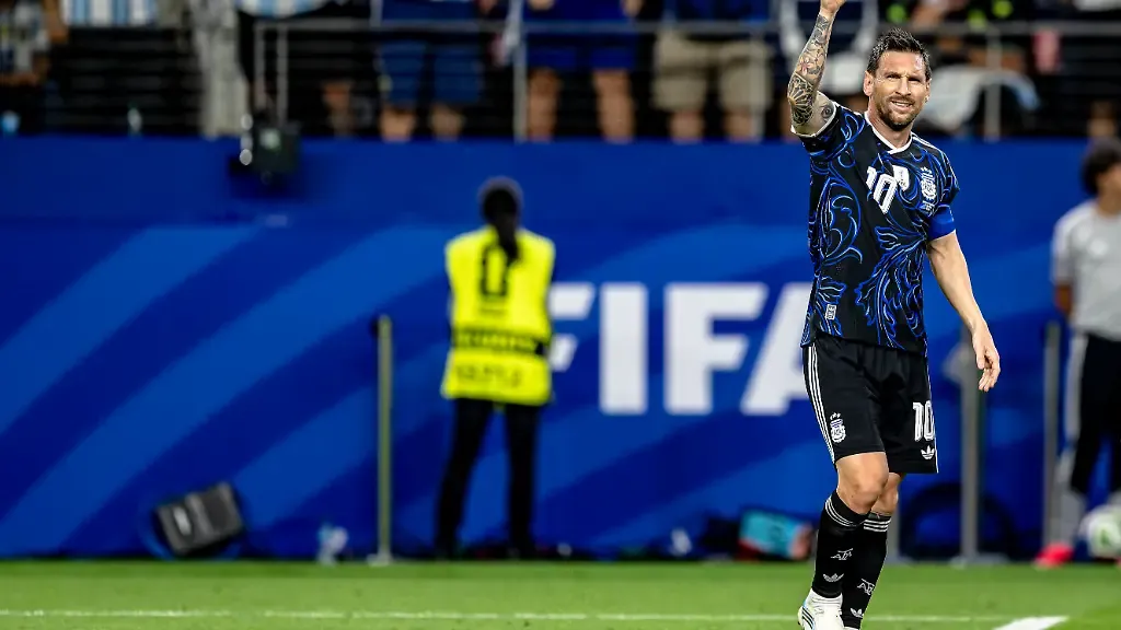 DALLAS-Lionel-Messi-of-Argentina-celebrates-his-1-3-goal-during-the-2026-World-Cup-at-AT-T-Stadium-on-June-27-2026-in-Dallas-United-States-Photo-by-Stefan-Koops-EYE4IMAGES-DeFodi-Images-DALLAS-Lionel-Messi-of-Argentina-celebrates-his-1st-and-3rd-goals-during-the-2026-World-Cup-at-AT-T-Stadium-on-June-27-2026-in-Dallas-United-States