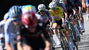 Tour de France: Virus trifft Teams! Auch Pogacar-Helfer betroffen - BILD