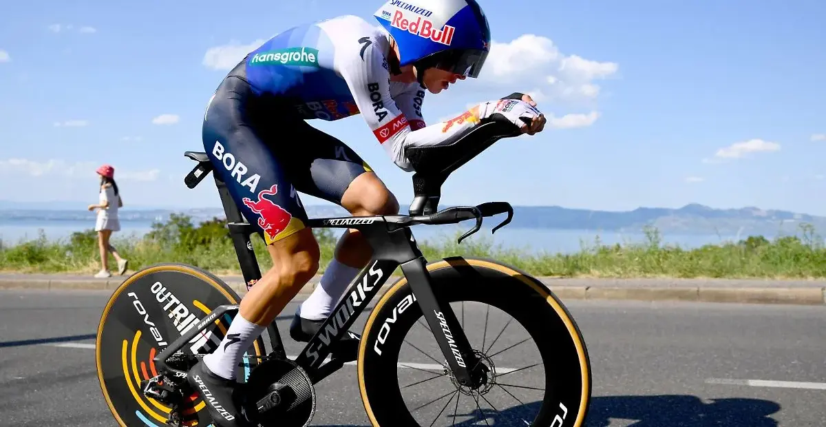 Tour de France: Florian Lipowitz stürzt, muss das Rennen aufgeben - BILD