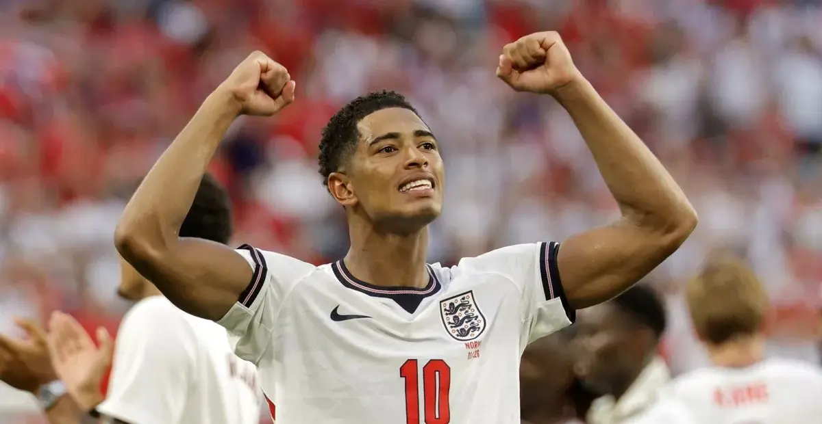 Nach Videobeweis kein Elfmeter für England – es bleibt beim 2:1 für Kane und Co. - RND.de