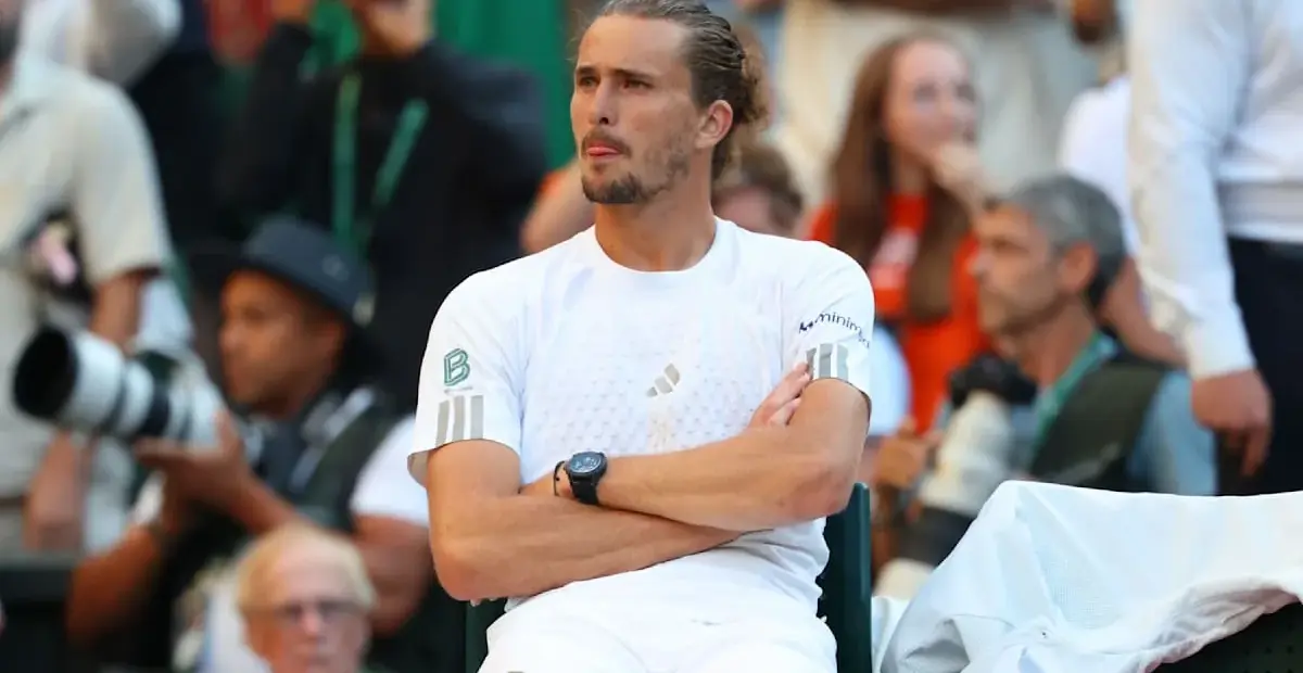 Tennis: Schock-Szene im Finale von Wimbledon: So steht es um das Knie von Alexander Zverev - BILD