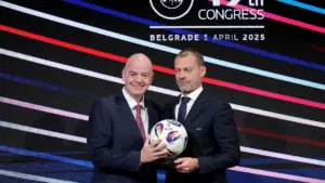 WM: Britische Medien: ALLE Uefa-Staaten stimmen für Boykott nach Plänen von Infantino