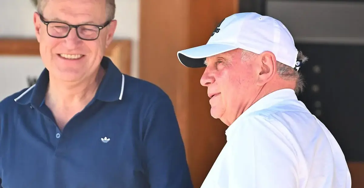 Olise-Verbleib bei Bayern: "Könnte der Kaiser von China kommen"