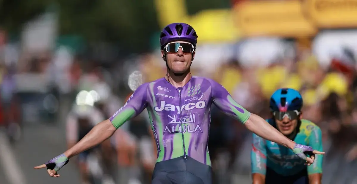 Tour: Schmid gewinnt Vogesen-Etappe - Pidcock macht Minuten gut