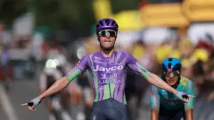 Tour: Schmid gewinnt Vogesen-Etappe - Pidcock macht Minuten gut