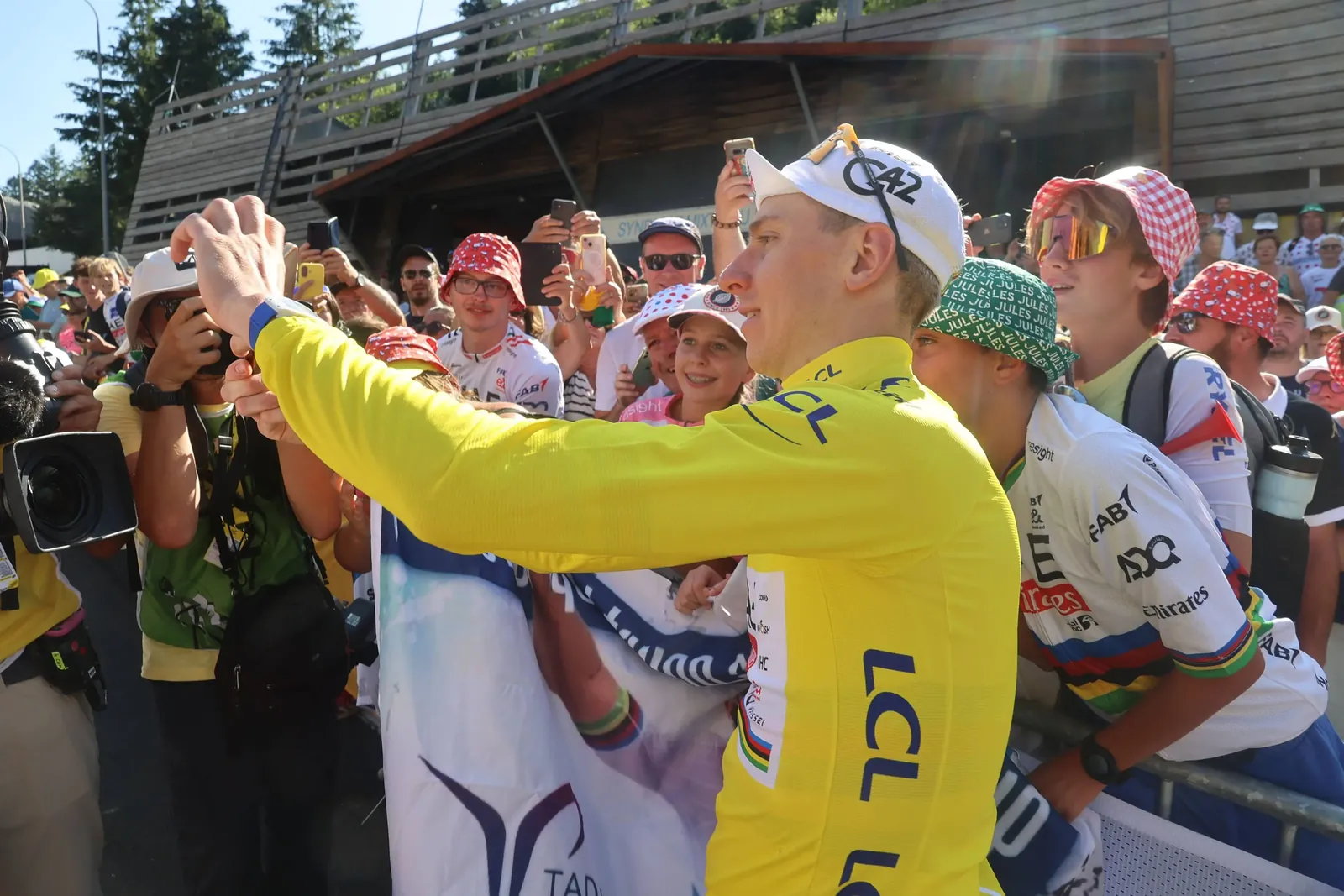 Tour de France 2026, 14. Etappe: Vorschau, Profil, Favoriten und Prognose – Macht Tadej Pogacar in den Vogesen den Toursieg endgültig klar?