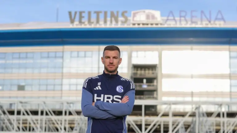 Bis an Gehaltsobergrenze: Schalker Turbulenzen mit Dzeko, Gosens und geplatztem Deal